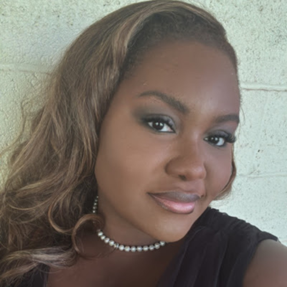 Meet your Posher, Dahemia